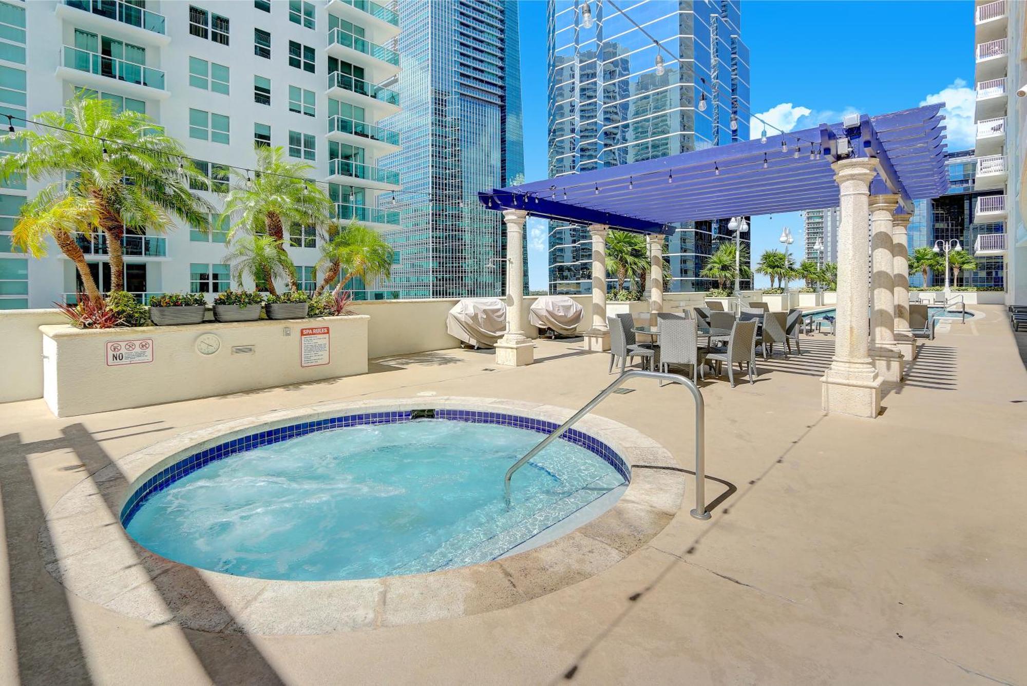 Beautiful Apartments In Miami Brickell Exterior photo